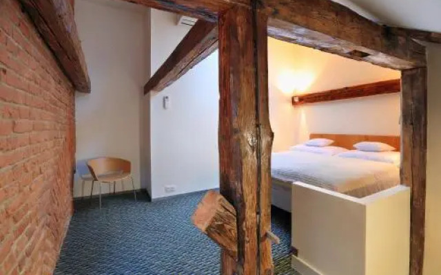 Apartments At The Blue Duckling