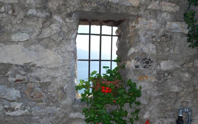 Rustico Kristi - Rebomaholidays