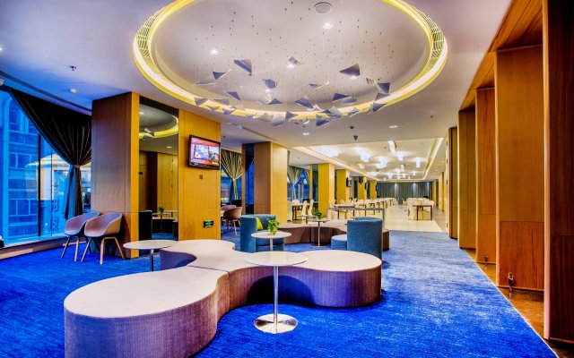 Holiday Inn Express Dalian City Centre by IHG