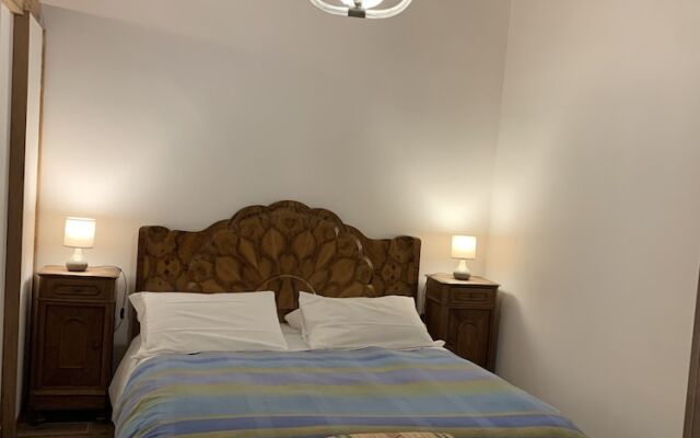 Grimaldi Apartments - Casa di Emma