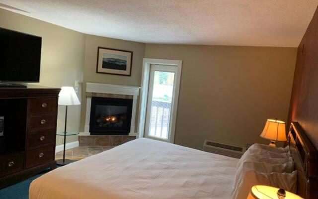 Fireside Inn & Suites Gilford