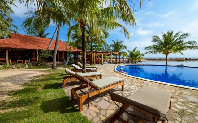 Mango Beach Resort