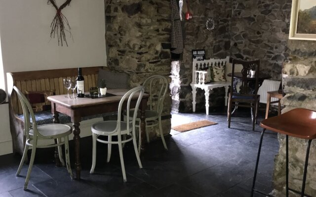 Gwernan Lake Hotel