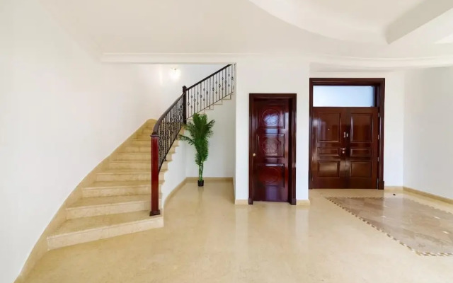 Manzil-6BR Lux Villa with Pvt Pool