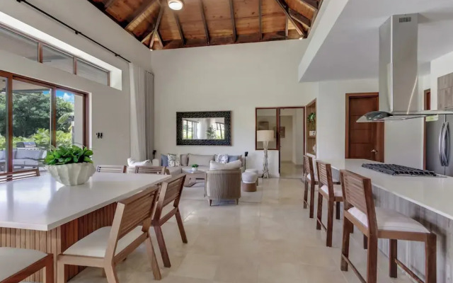 Stylish Newly Built Villa in Cap Cana