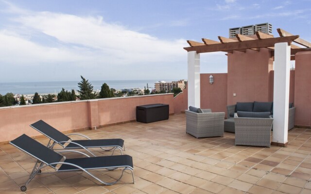 Lovely Penthouse with Sea View Ref 9
