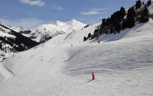 Appartement Méribel, 3 pièces, 7 personnes - FR-1-182-61