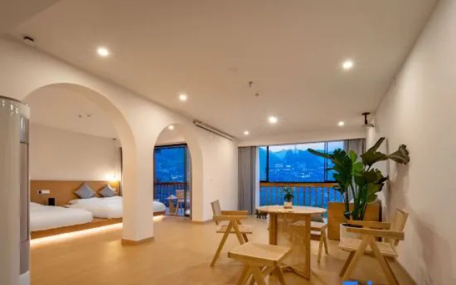 Xijiang Yufeng Homestay