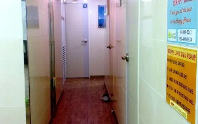 Yongin Happy House A Pension