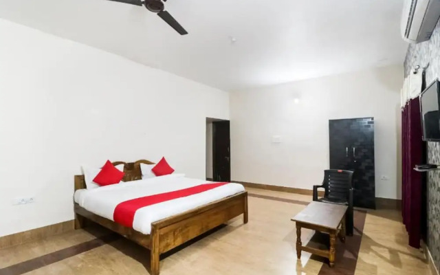 Goroomgo Purple Villa Bhubaneswar