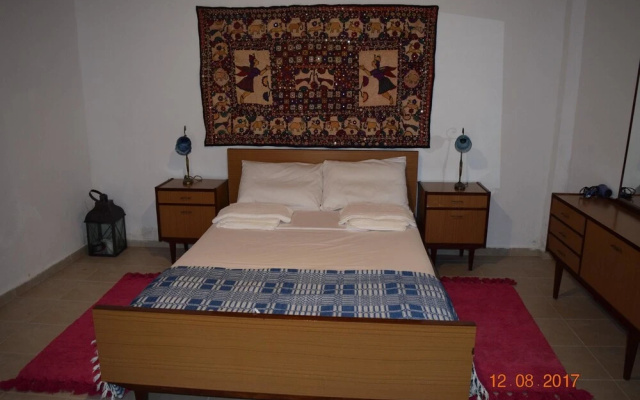 House With 2 Bedrooms in Schinokapsala, With Wonderful sea View and Fu - фото 3