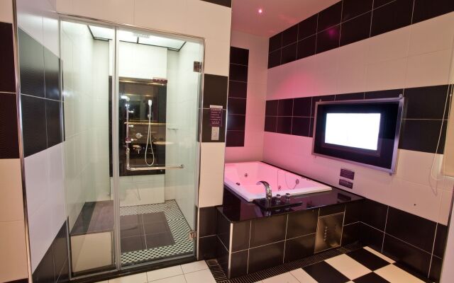 Wei Feng Exquisite Hotel Nanzi Branch