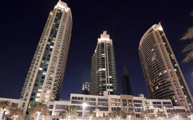 The Lofts Towers by Dream Inn