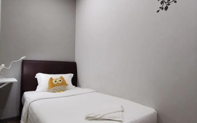 The Nest Hostel Semporna