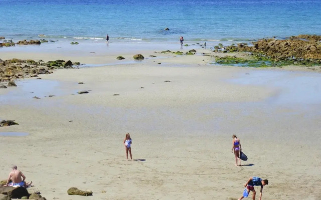 Holiday Home Near Village Centre and Beach