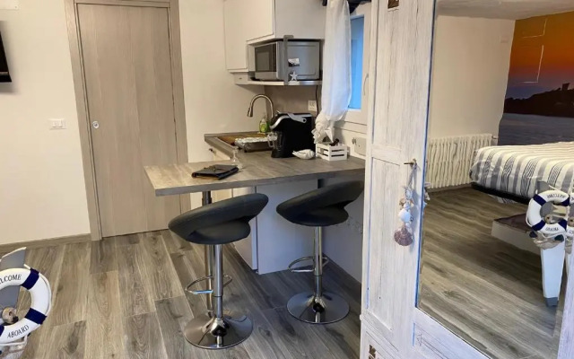 43° Parallelo (Adults Only)