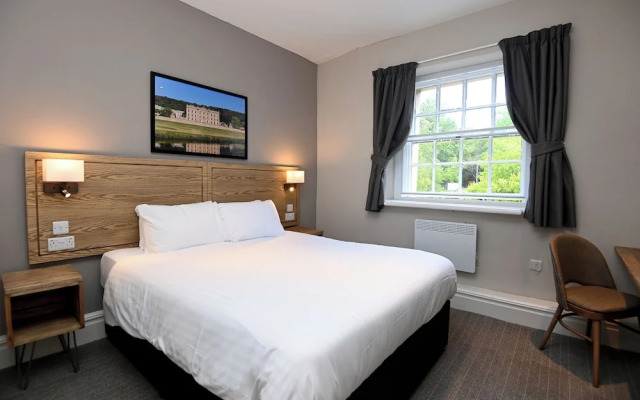 Wheatsheaf, Baslow by Marston's Inns