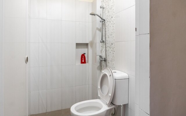 RedDoorz Plus near Millenium ICT Centre Medan 2