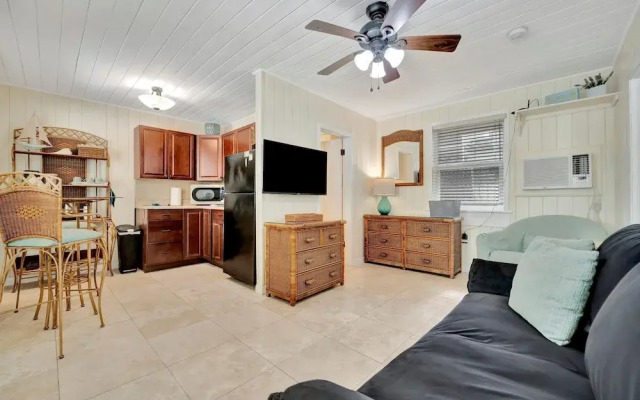 Stones Throw Beachfront Luxury Suites