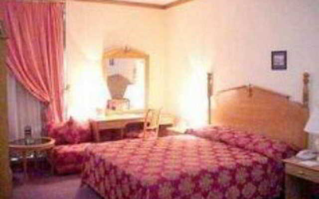Kandara Palace