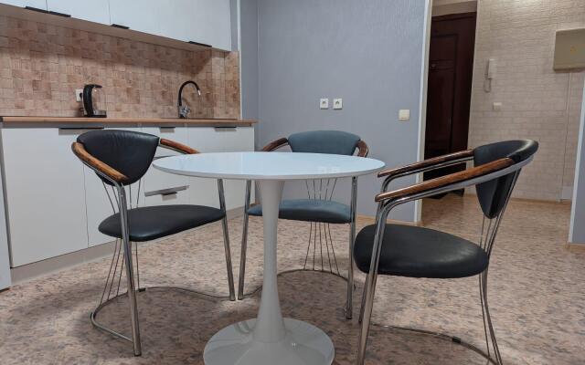 Хорошего дня на улице Уральских рабочих