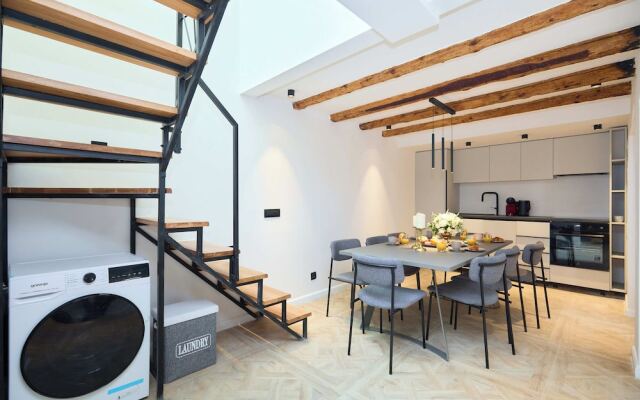 Black Water Bay house