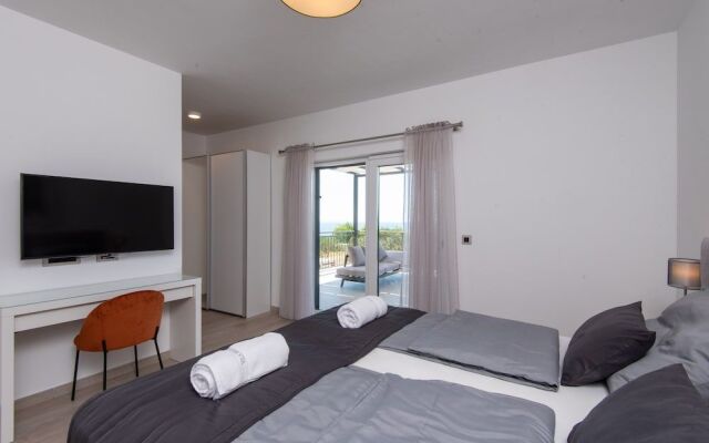 Holiday Villa Olive Tree