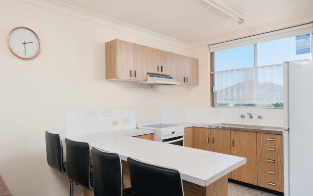 Thurlow Lodge, 6/6 Thurlow Avenue