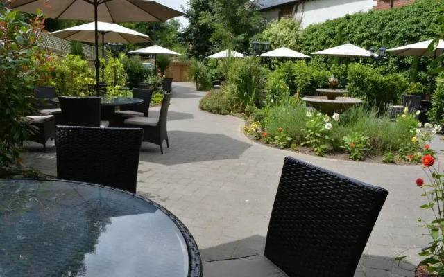 The Greyhound - Winterborne Kingston