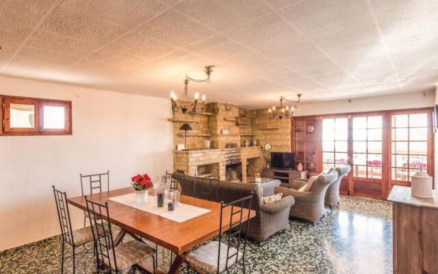 House Pino Alcanar