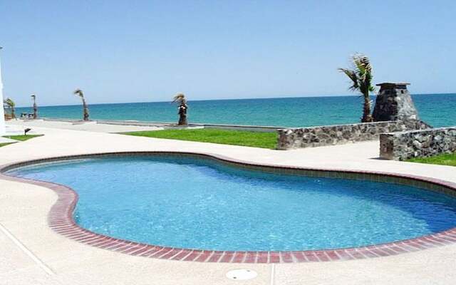 Paradise Villa 19 by Kivoya