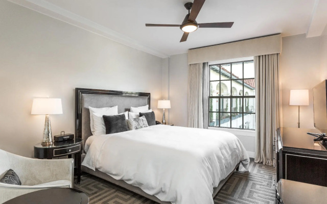 Montecito Inn