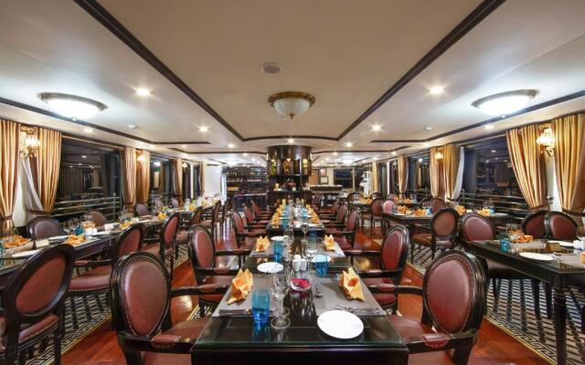 Athena Royal Cruise
