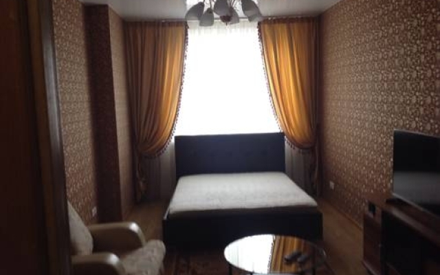 Aristokrat Apartments