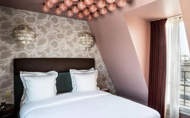 Hôtel du Rond-Point des Champs-Élysées