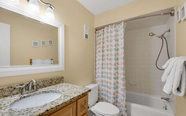 Regency Towers 3 Bedroom Apartment