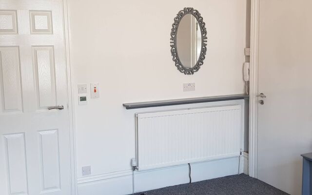 Studio For 2 In Good Location