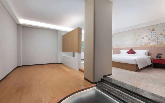 Ramada Encore By Wyndham Qingyuan Liannan