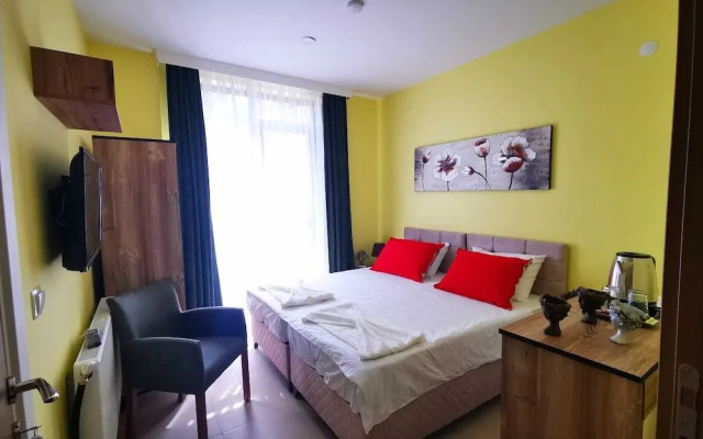 Garden Terrace Otel