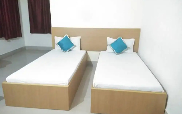 Goroomgo Tourist Home Rishikesh