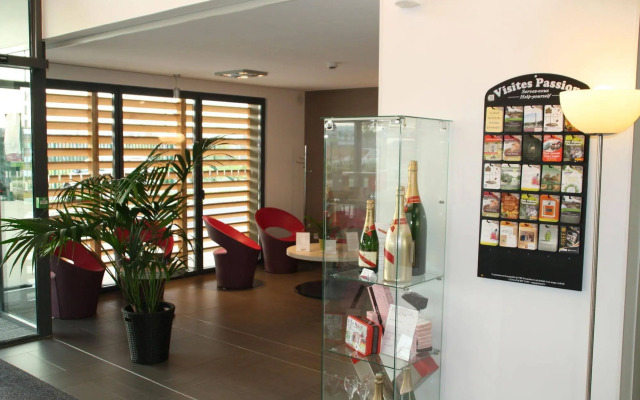Hôtel Akena Reims Bezannes