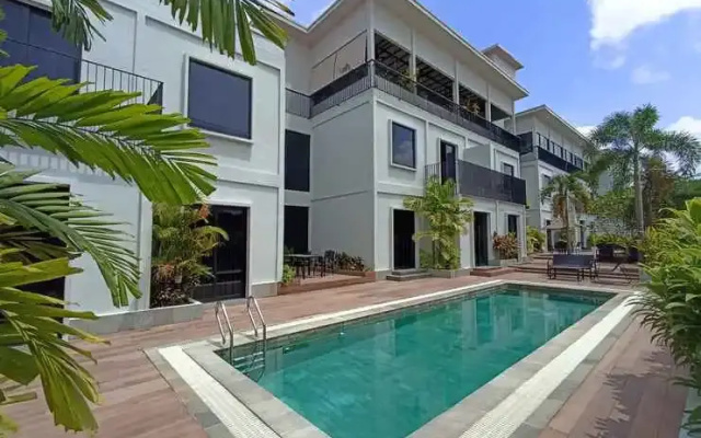 Onyx Hotel & Villa