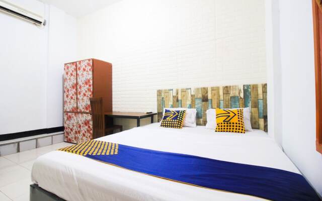 SPOT ON 2252 Ranira Homestay