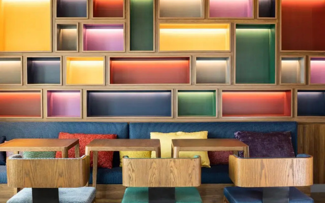 Wink Hotel Danang Centre - 24hrs Stay