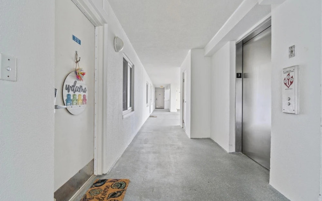 Seaspray Riverside 313