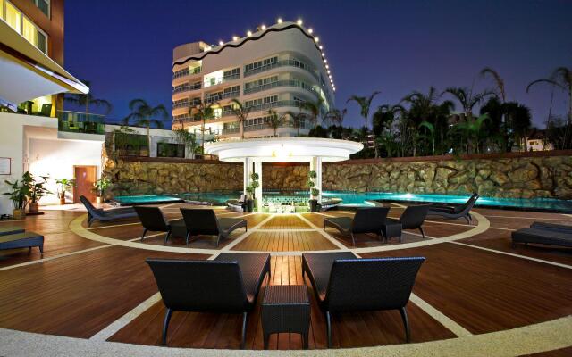 Centara Nova Hotel Pattaya