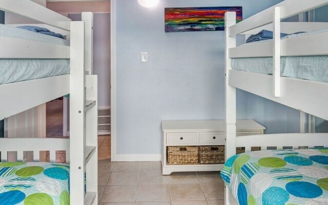 Island 112 3 Bedroom Condo