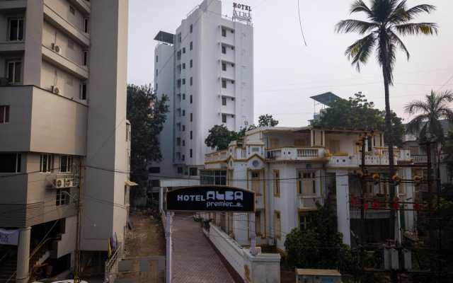Hotel Pravasa Stay