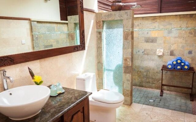 Blue Moon Villas