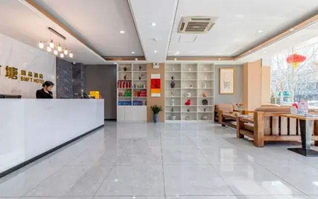 Half acre  fangtang Hotel